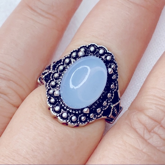 ❤️Seller’s Pick❤️ Baby Blue Moonstone Boho Ring - Picture 5 of 9